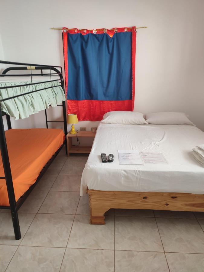 Hotel B&B Italia Caribe 佩德纳莱斯 外观 照片